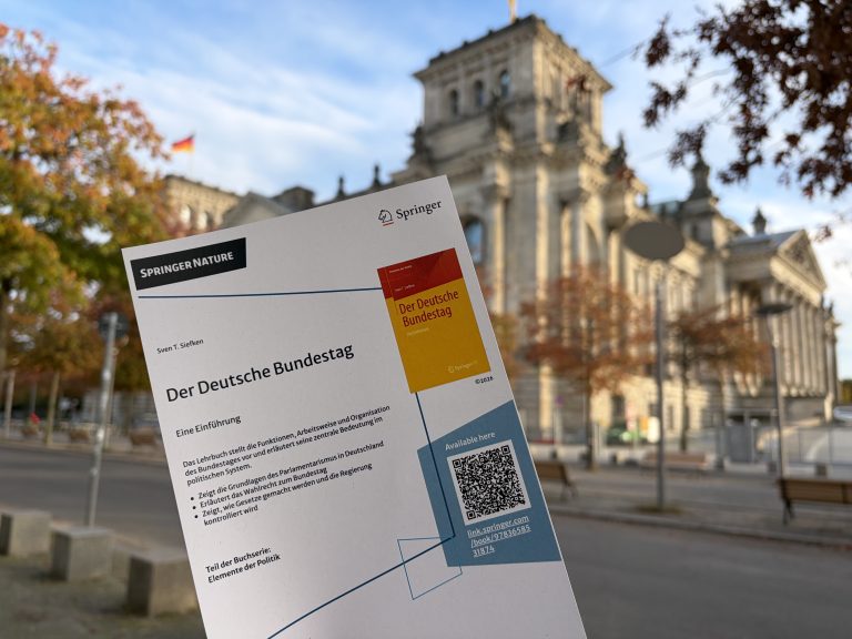 The Bundestag in Challenging Times – New Textbook Out Now